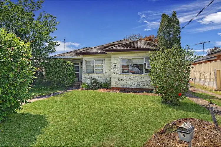 14 Kenneth Avenue, Panania NSW 2213
