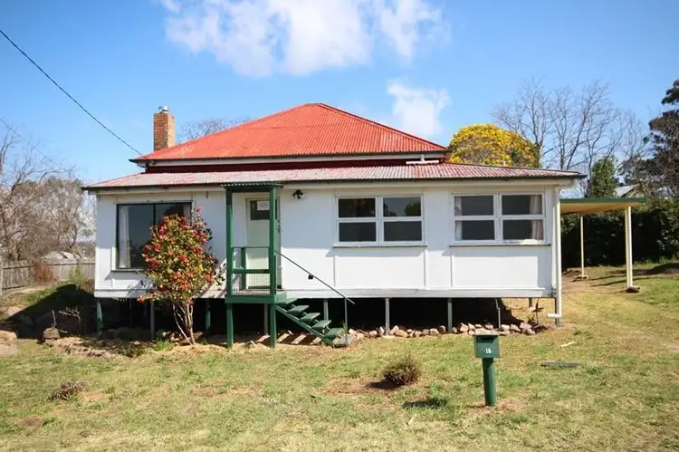 16 White Street, Stanthorpe QLD 4380