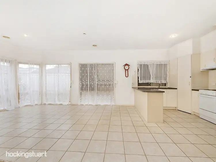 Fourth view of Homely house listing, 7 Osmond Place, Caroline Springs VIC 3023