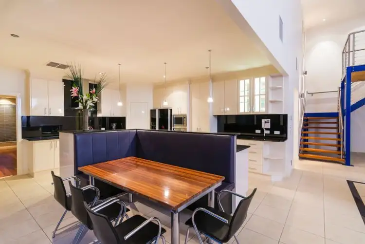 Fifth view of Homely house listing, 10 Waterloo Court, Hoppers Crossing VIC 3029