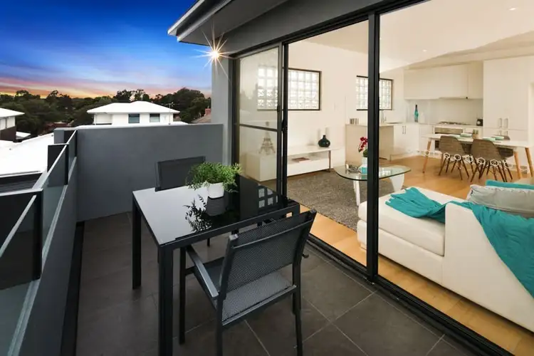 Fourth view of Homely townhouse listing, 2/90 Raglan Street, Preston VIC 3072