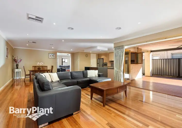 15 Kilburnie Drive, Mernda VIC 3754