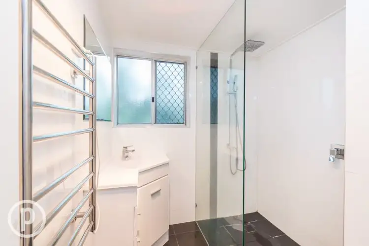 Fourth view of Homely unit listing, 2/18 Raby Road, Coorparoo QLD 4151