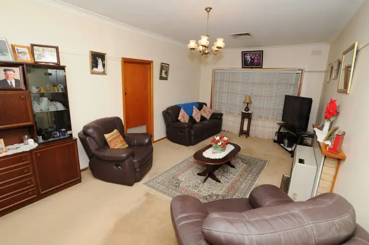 Second view of Homely house listing, 2 Scott Street, Wangaratta VIC 3677