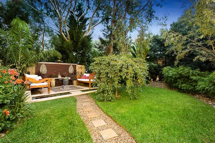 Second view of Homely house listing, 5 Harrap Court, Diamond Creek VIC 3089