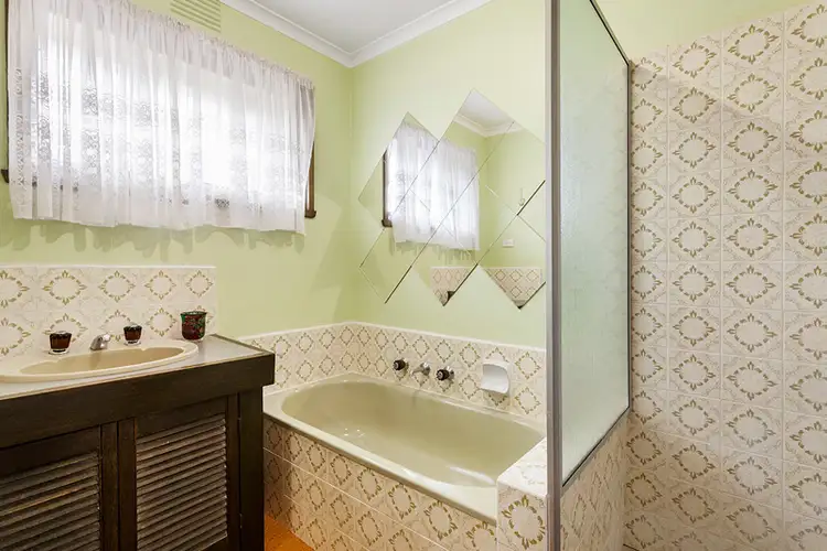 Sixth view of Homely house listing, 18 Castillon Square, Frankston VIC 3199