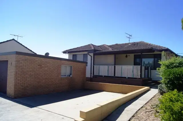 5 Kerry Avenue, Elermore Vale NSW 2287