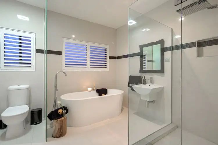Seventh view of Homely house listing, 16 Langmore Drive, Hillside VIC 3037