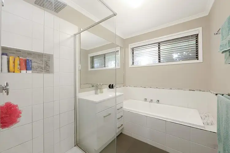 Second view of Homely house listing, 2 Tullaroop Court, Lysterfield VIC 3156