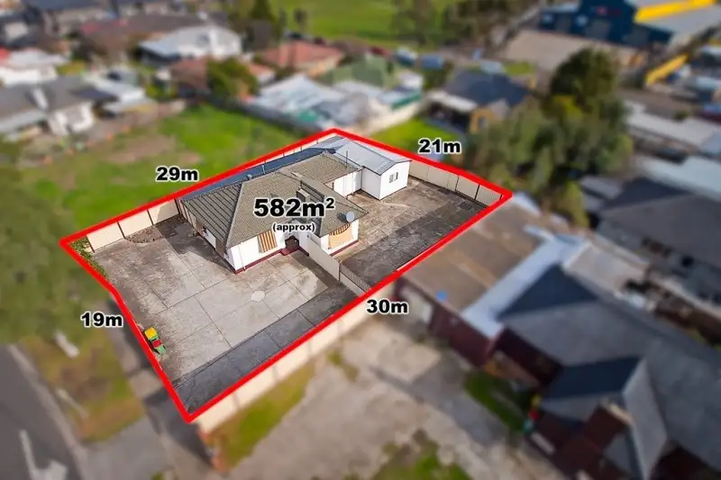Main view of Homely house listing, 10 Churchill Avenue, Maidstone VIC 3012