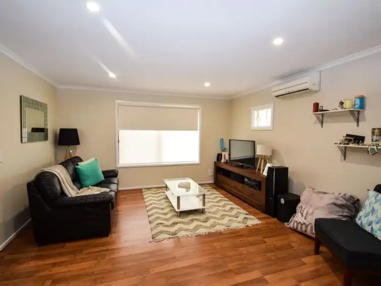 Second view of Homely unit listing, 3/6 Park Crescent, Wangaratta VIC 3677
