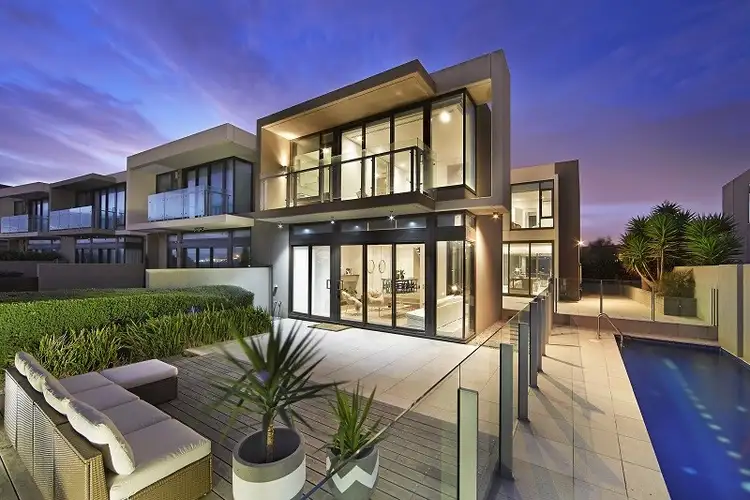 4 First Point, Port Melbourne VIC 3207