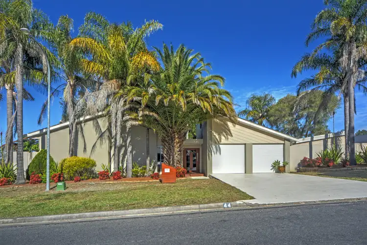 75 Lyndhurst Drive, Bomaderry NSW 2541