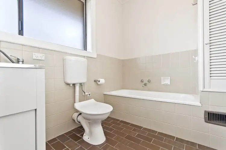 Seventh view of Homely house listing, 9 Waterford Ave, Portland VIC 3305