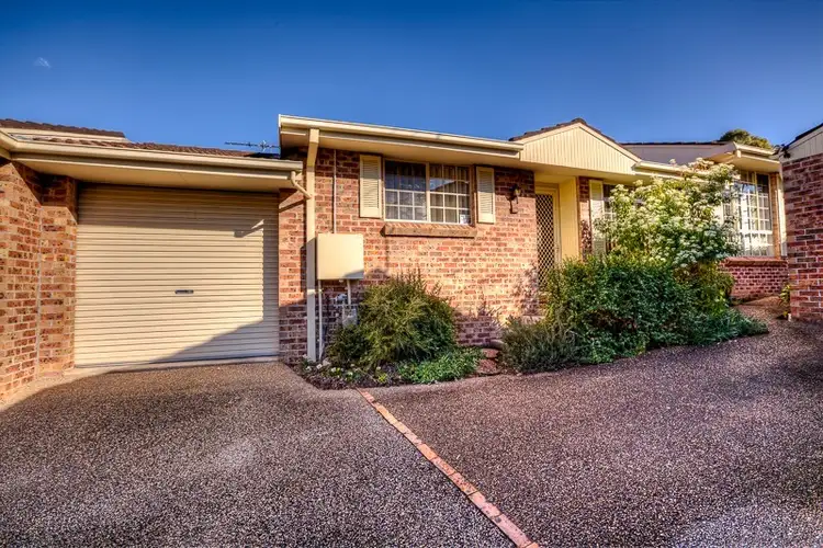11/5A Binalong Rd, Pendle Hill NSW 2145