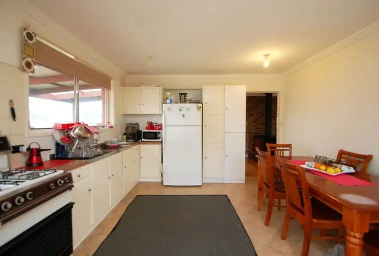 Sixth view of Homely house listing, 6 Tyers Court, Dallas VIC 3047