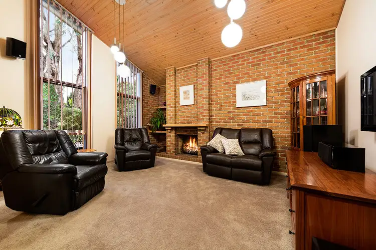 Third view of Homely house listing, 6 Crowe Court, Eltham VIC 3095