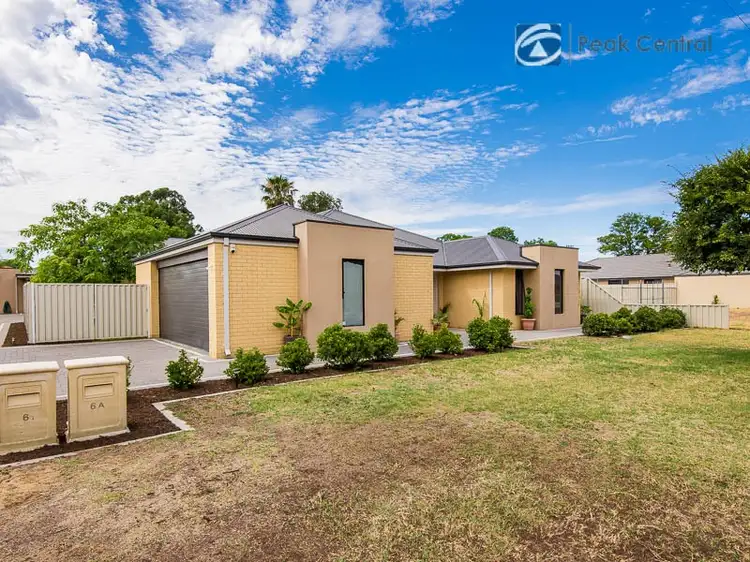6A Ritchie Way, Cloverdale WA 6105