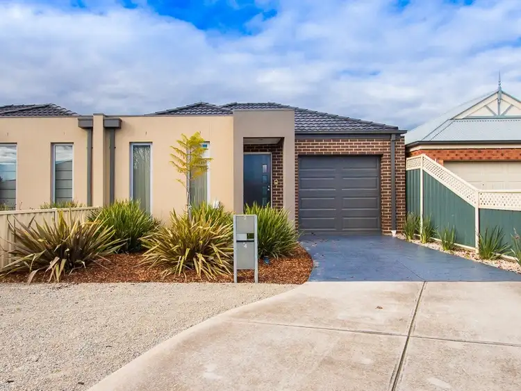 2/4 Pepino Court, Werribee VIC 3030