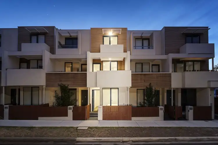 Main view of Homely townhouse listing, 6/15 Showers Street, Preston VIC 3072