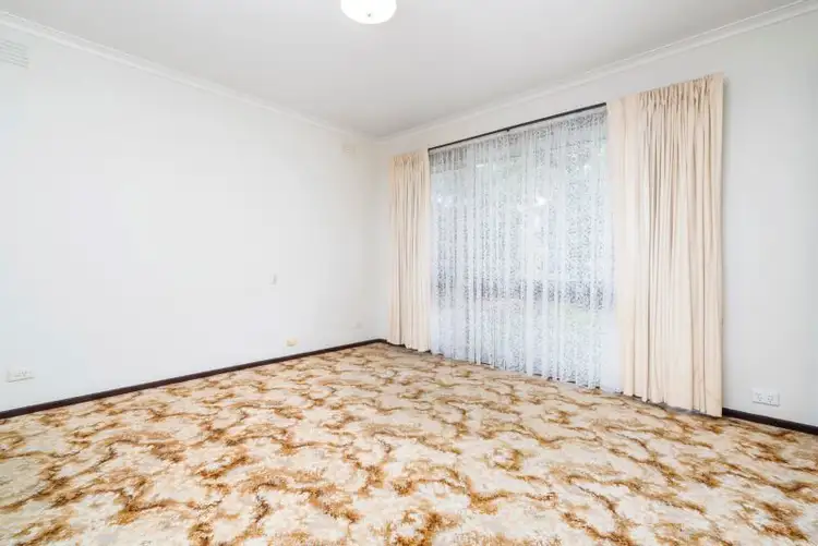 Sixth view of Homely house listing, 10 Leeds Road, Mount Waverley VIC 3149