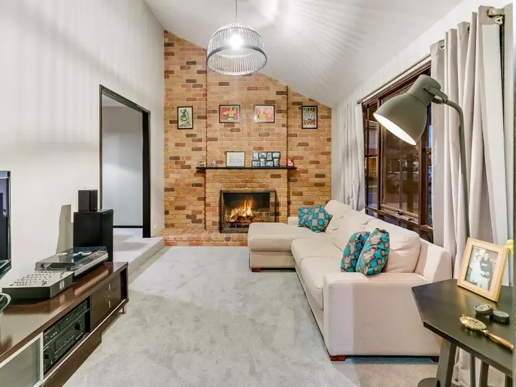 Fourth view of Homely house listing, 16 Laurenten Court, Langwarrin VIC 3910