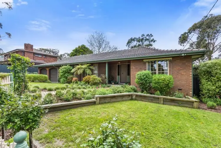 Second view of Homely house listing, 7 Danielle Court, Vermont South VIC 3133