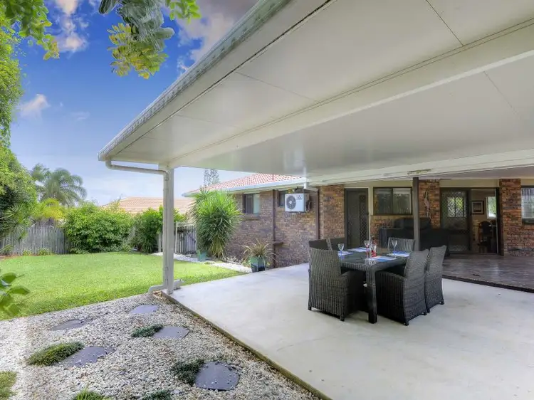 5 Gon Chee Court, Carindale QLD 4152