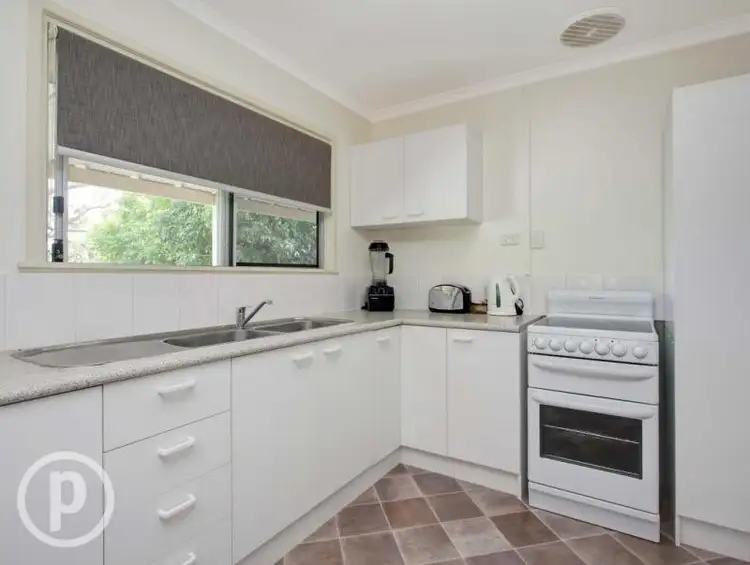 Fifth view of Homely house listing, 225 Englefield Road, Oxley QLD 4075