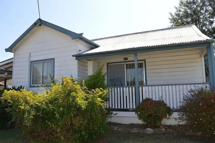 26 Long Street, Cessnock NSW 2325
