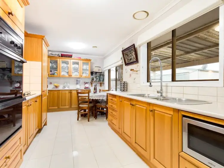 Second view of Homely house listing, 5 Clitheroe Drive, Wyndham Vale VIC 3024