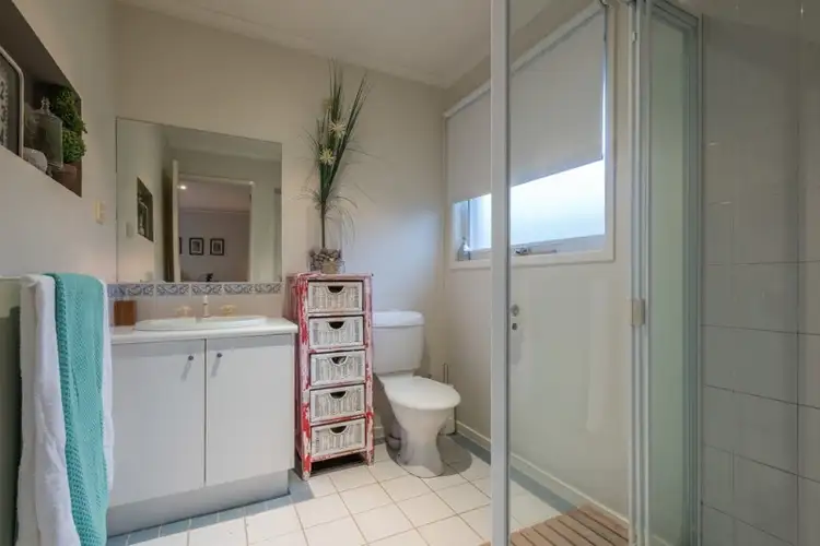 Seventh view of Homely house listing, 2 Carey Court, Sunbury VIC 3429