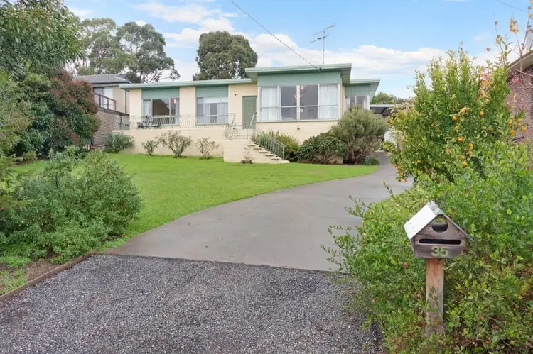 35 Hut Street, Whittlesea VIC 3757