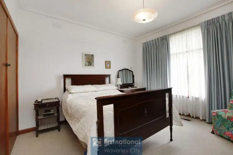 Fifth view of Homely house listing, 5 Jacqueline Road, Mount Waverley VIC 3149