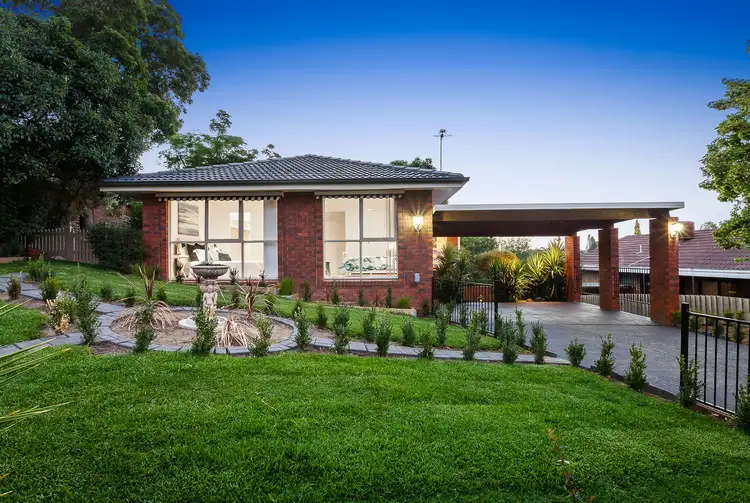 8 Birchgrove Crescent, Templestowe VIC 3106