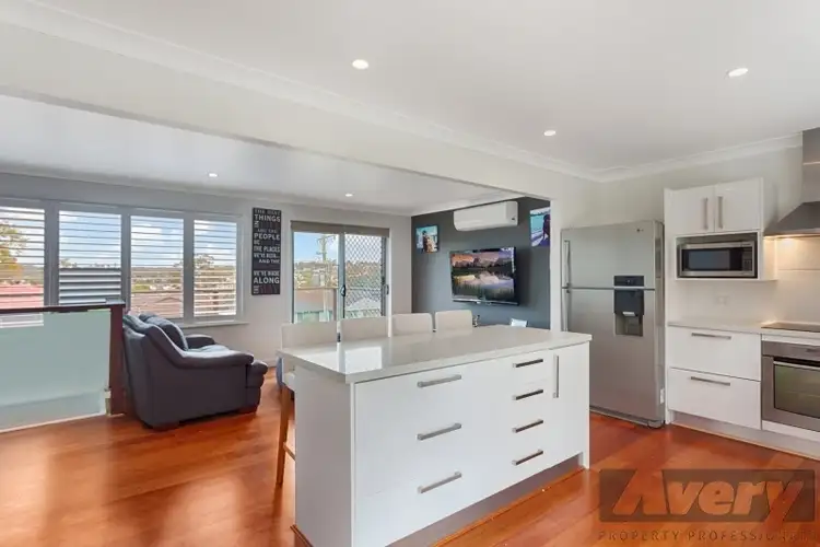 Fifth view of Homely house listing, 37 Carlisle Row, Fishing Point NSW 2283