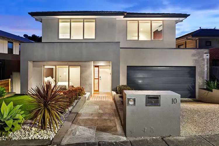 10 Sugarloaf Drive, Macleod VIC 3085