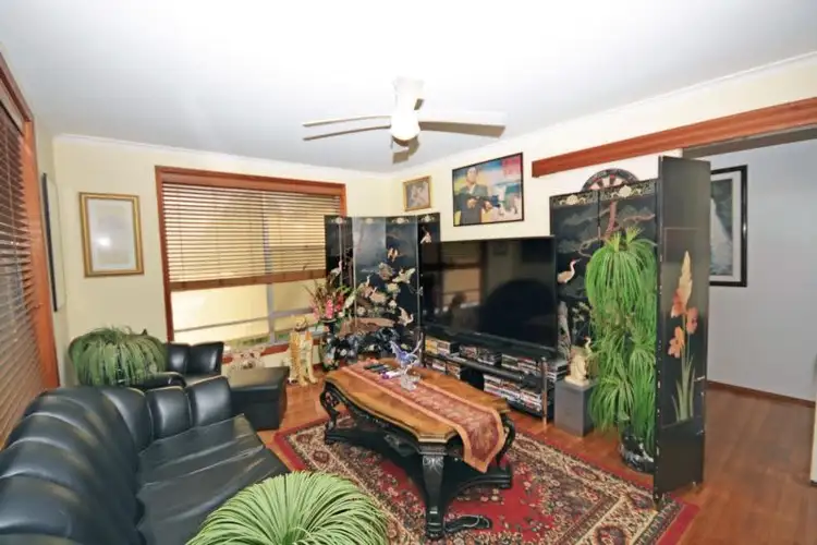 Fifth view of Homely house listing, 4 Hakea Court, Portland VIC 3305