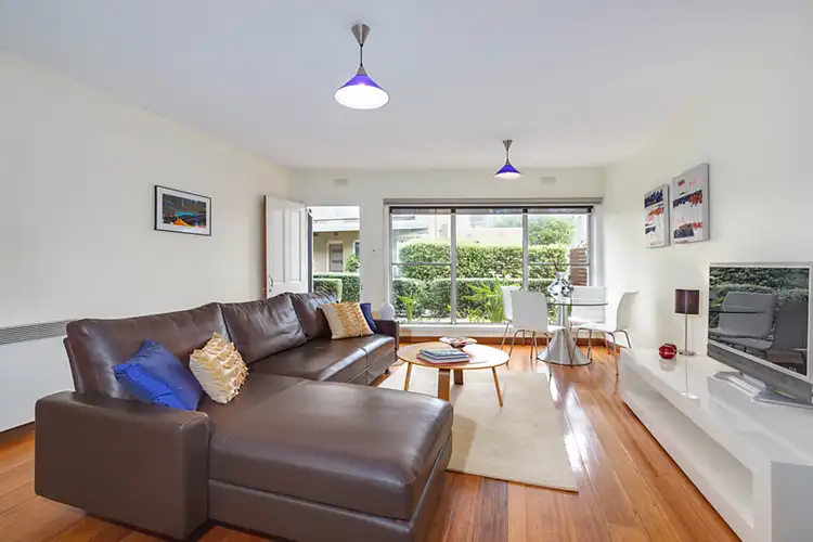Main view of Homely apartment listing, 6/122 Beach Road, Parkdale VIC 3195