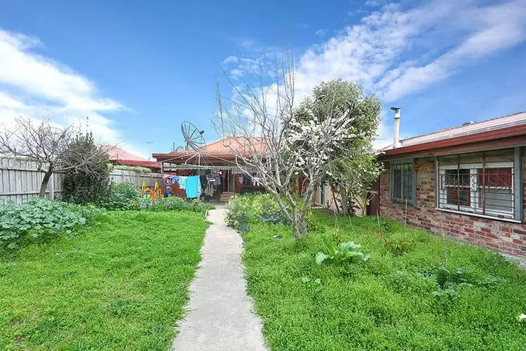 Fifth view of Homely house listing, 28 Travers Street, Thomastown VIC 3074