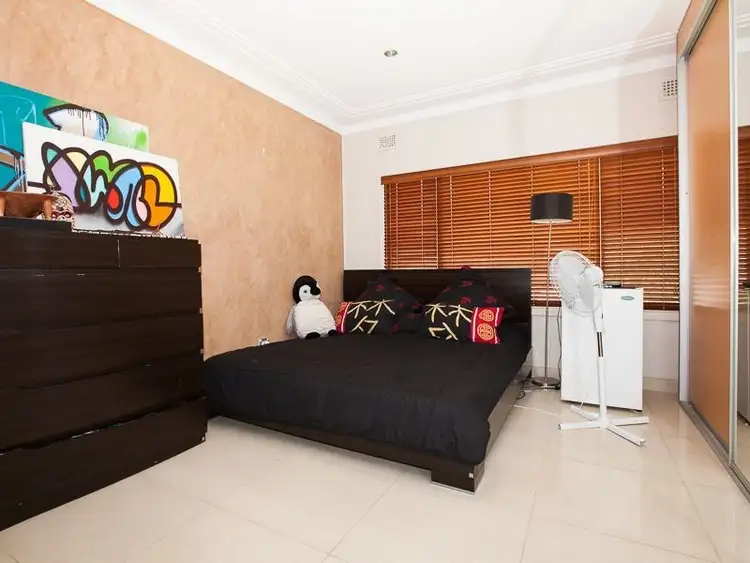Fifth view of Homely house listing, 7 Flamingo Place, Pendle Hill NSW 2145