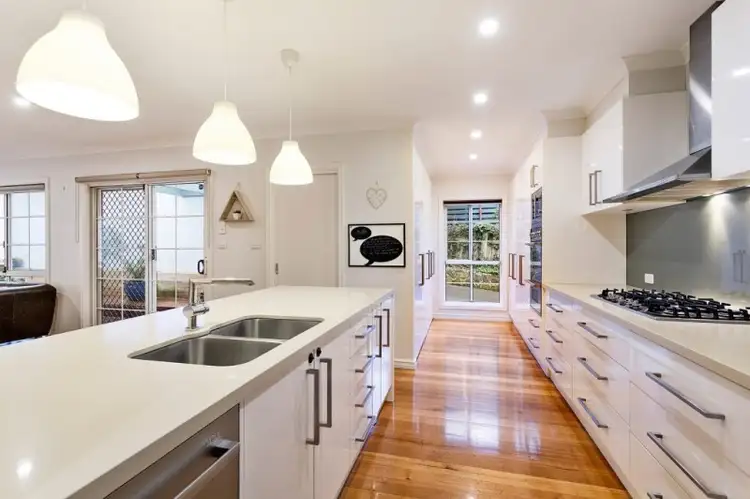 Fifth view of Homely house listing, 5 Wattle Grove, Eltham VIC 3095
