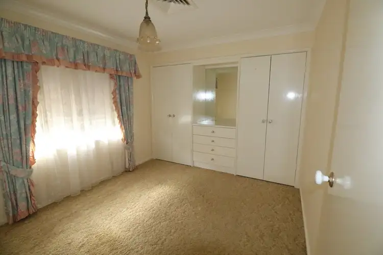 Seventh view of Homely house listing, 2 Yarrawonga Crescent, Cowra NSW 2794