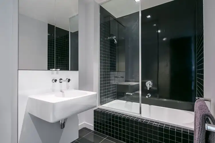 Fifth view of Homely apartment listing, 8/52 Young Street, Fitzroy VIC 3065