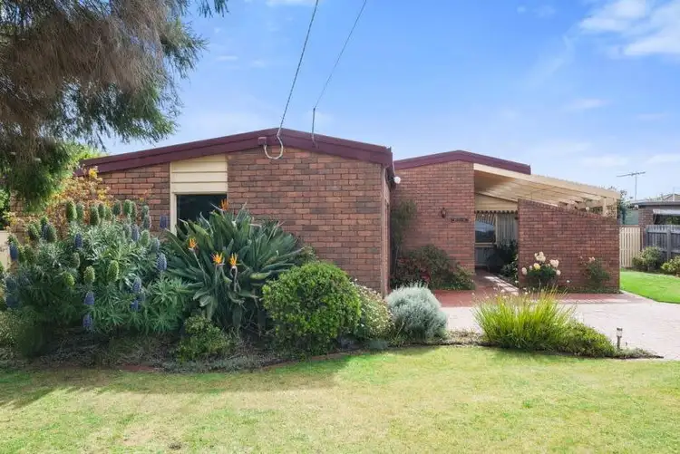 Second view of Homely house listing, 5 Narvik Avenue, St Leonards VIC 3223