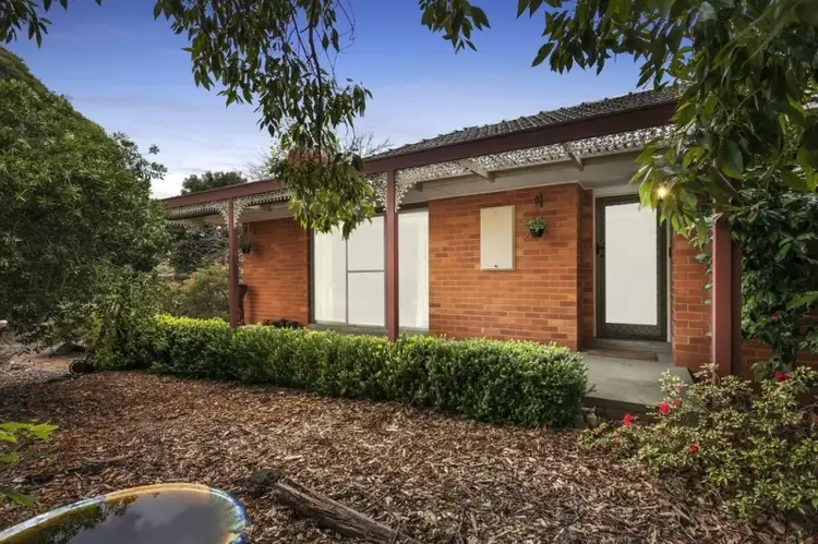 2 Wesley Court, Croydon VIC 3136