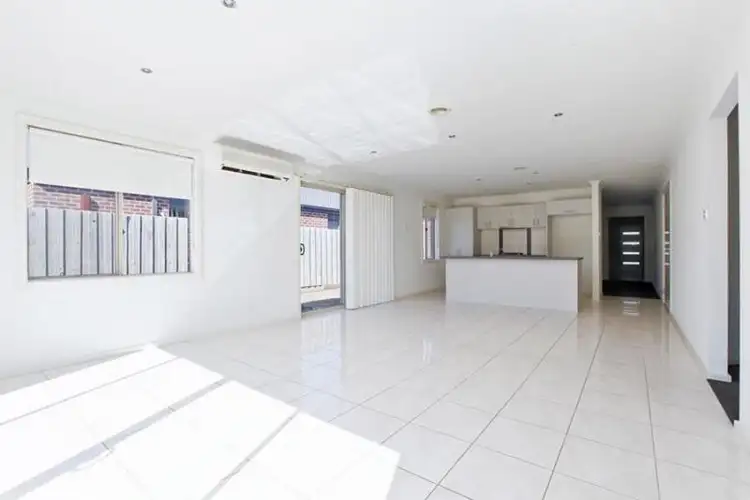 Fifth view of Homely house listing, 22 Barmera Way, Truganina VIC 3029