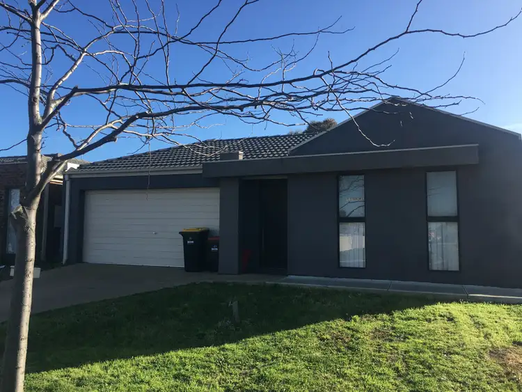 20 Glencroft Terrace, Melton West VIC 3337