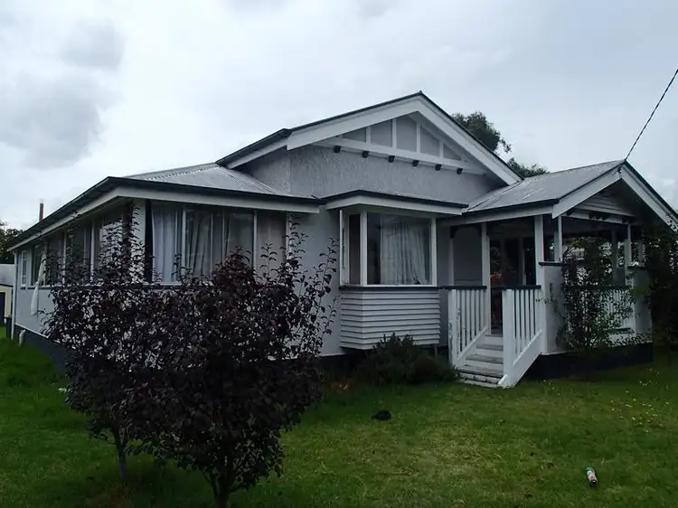 11 Lane Street, Stanthorpe QLD 4380