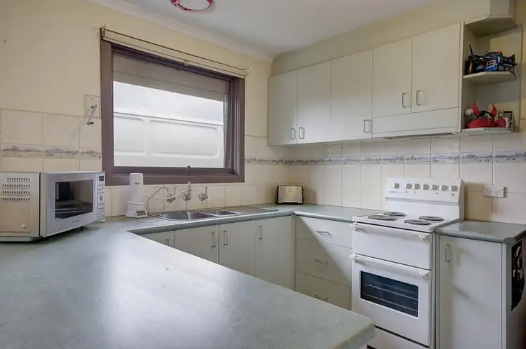 Third view of Homely house listing, 3 Millbank Court, Norlane VIC 3214
